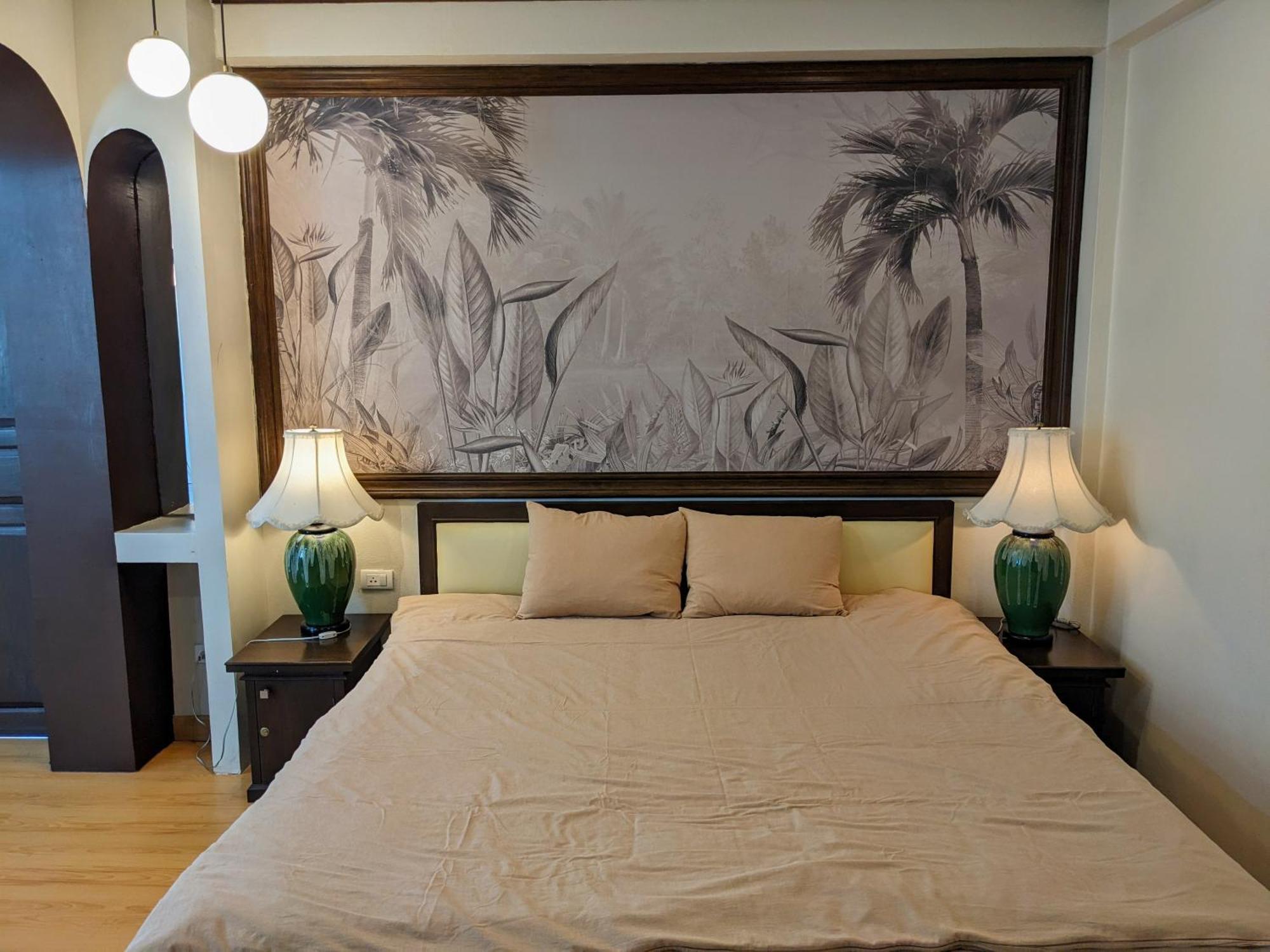 October Hostel Chiangmai チエンマイ エクステリア 写真